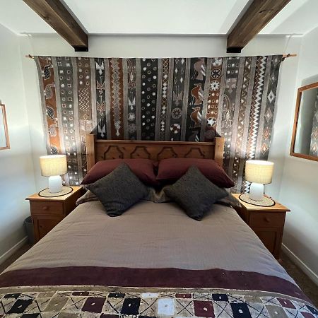 Cosy Private Accommodation In Corsham, Near Bath Ngoại thất bức ảnh