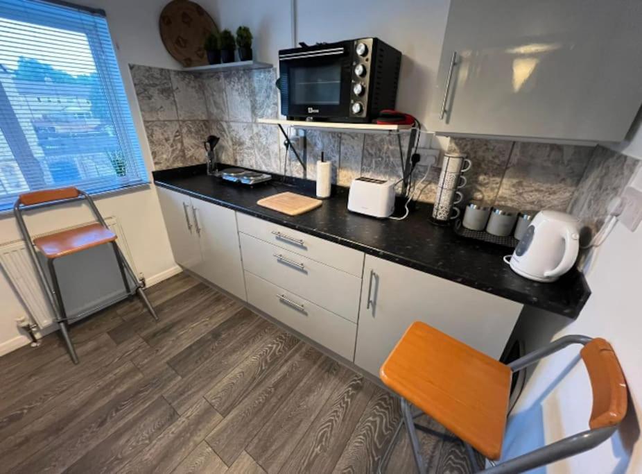 Cosy Private Accommodation In Corsham, Near Bath Ngoại thất bức ảnh