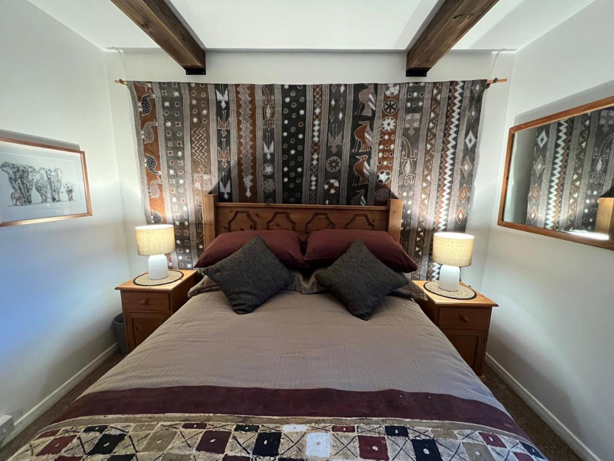 Cosy Private Accommodation In Corsham, Near Bath Ngoại thất bức ảnh